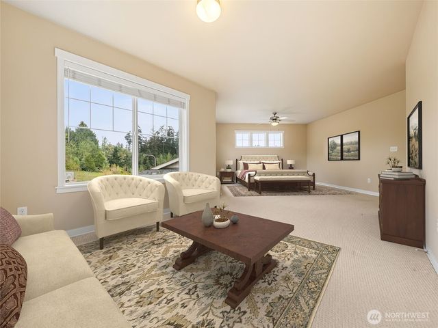 33921 12th Place SW, Federal Way, WA 98023