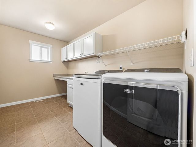 33921 12th Place SW, Federal Way, WA 98023