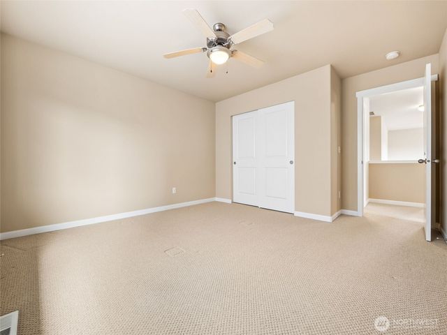 33921 12th Place SW, Federal Way, WA 98023