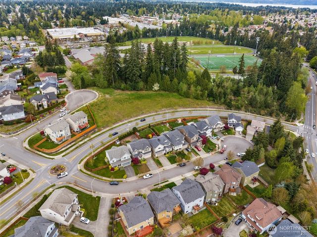 33921 12th Place SW, Federal Way, WA 98023