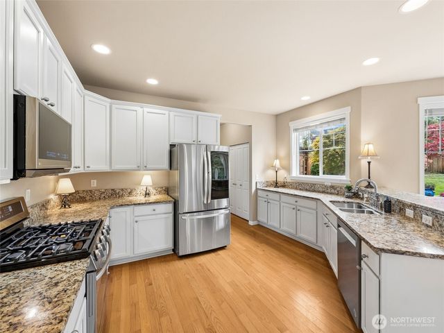 33921 12th Place SW, Federal Way, WA 98023