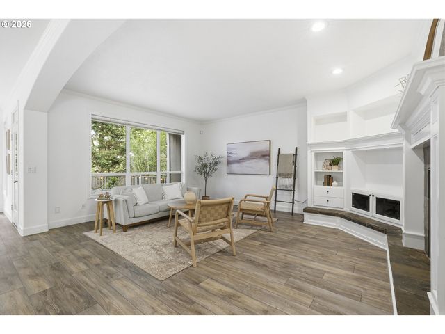 1960 ALPINE Dr, West Linn, OR 97068