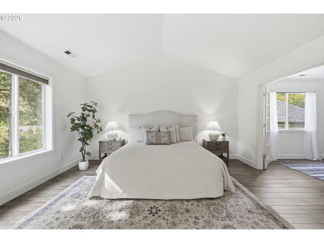 1960 ALPINE Dr, West Linn, OR 97068