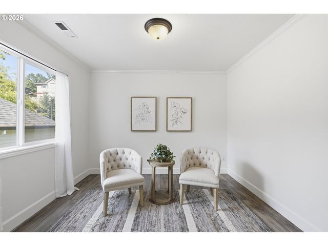 1960 ALPINE Dr, West Linn, OR 97068