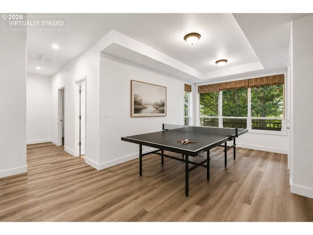 1960 ALPINE Dr, West Linn, OR 97068