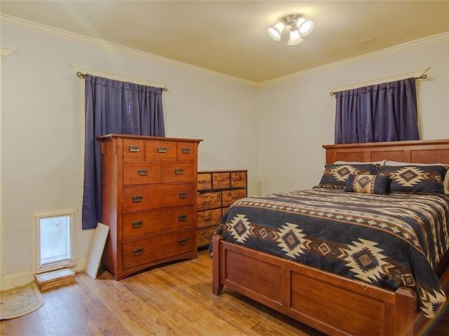 103 E Myrtle Street E, Pleasant Hill, MO 64080