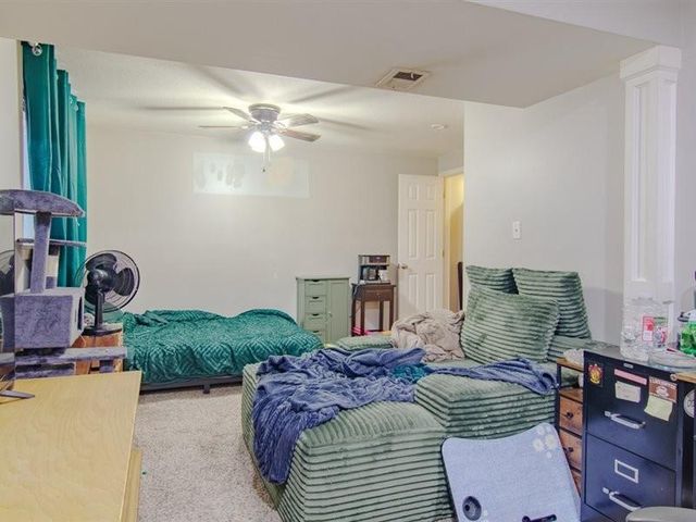 103 E Myrtle Street E, Pleasant Hill, MO 64080