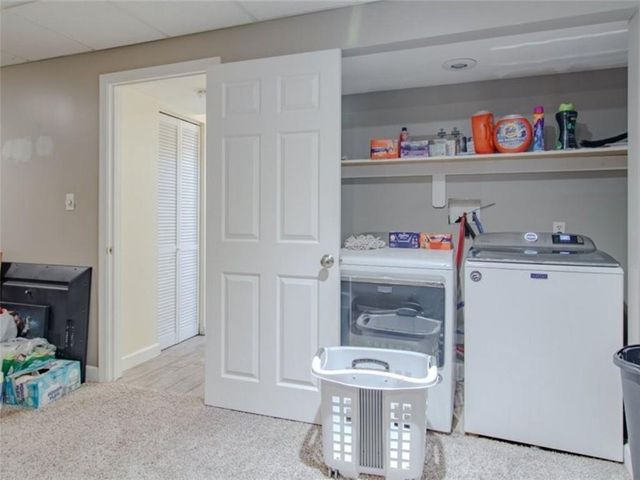 103 E Myrtle Street E, Pleasant Hill, MO 64080