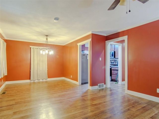 103 E Myrtle Street E, Pleasant Hill, MO 64080