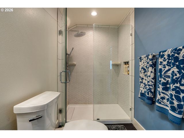 1550 Ne 18TH St, Mc Minnville, OR 97128