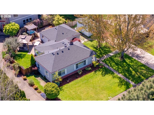 1550 Ne 18TH St, Mc Minnville, OR 97128