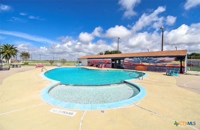 1535 Bayview Drive, Palacios, TX 77465