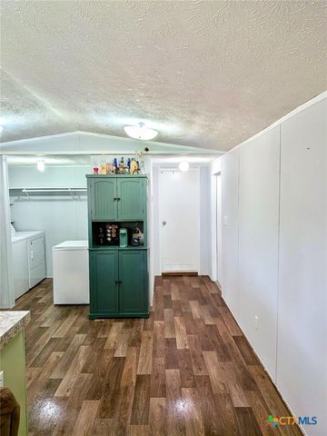 1535 Bayview Drive, Palacios, TX 77465