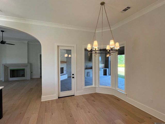 38190 Oakland Dr, Prairieville, LA 70769
