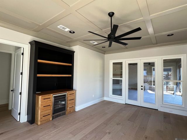 38190 Oakland Dr, Prairieville, LA 70769