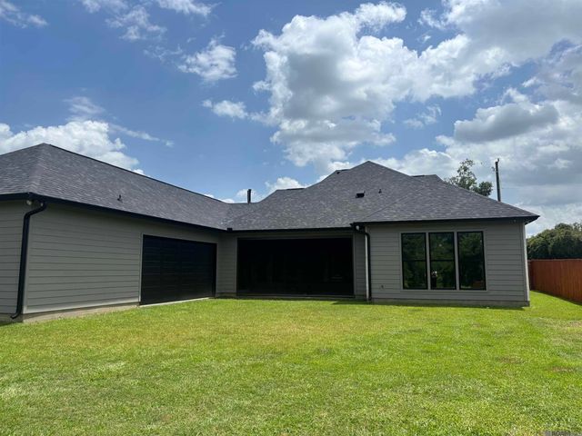38190 Oakland Dr, Prairieville, LA 70769