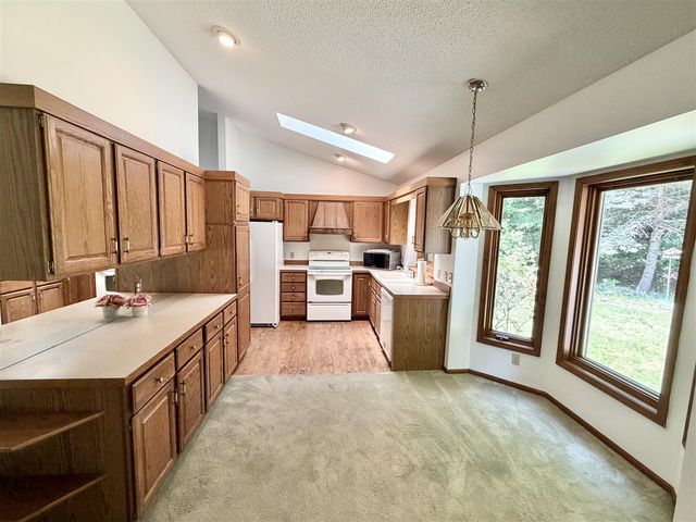 18777 Iroquois Drive, Spring Lake, MI 49456