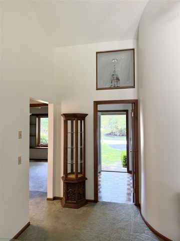 18777 Iroquois Drive, Spring Lake, MI 49456