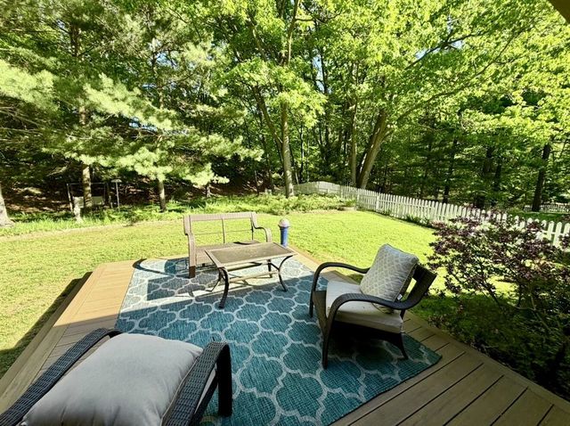 18777 Iroquois Drive, Spring Lake, MI 49456