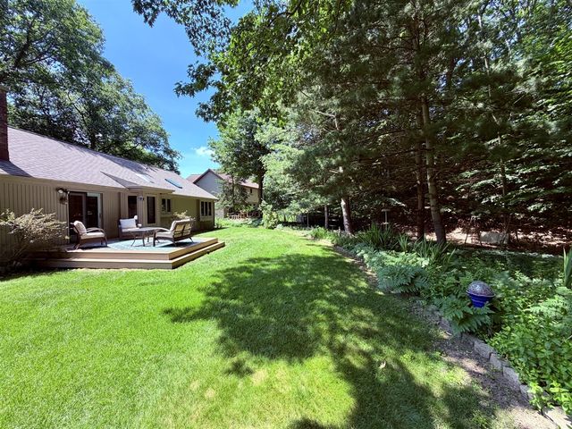 18777 Iroquois Drive, Spring Lake, MI 49456