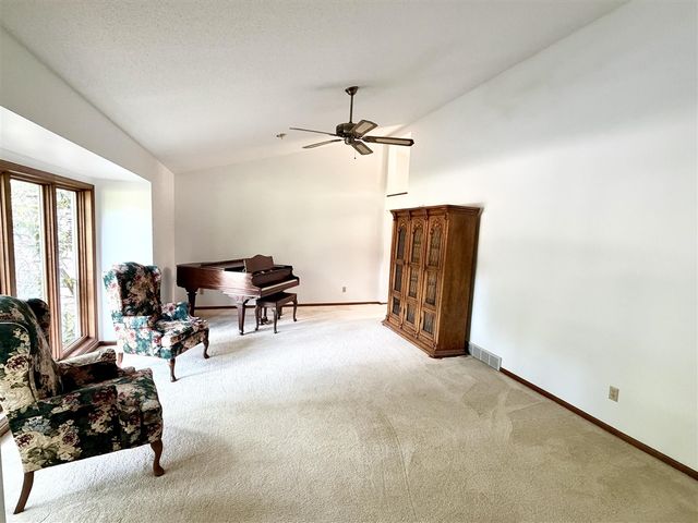 18777 Iroquois Drive, Spring Lake, MI 49456