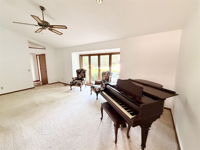 18777 Iroquois Drive, Spring Lake, MI 49456