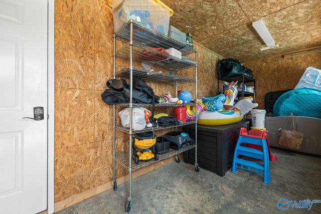 197 Cryer Cove Road, Somerville, AL 35670