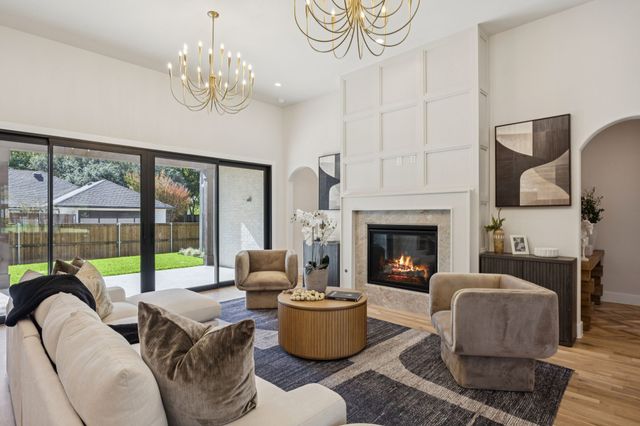 6619 Robin Willow Court, Dallas, TX 75248