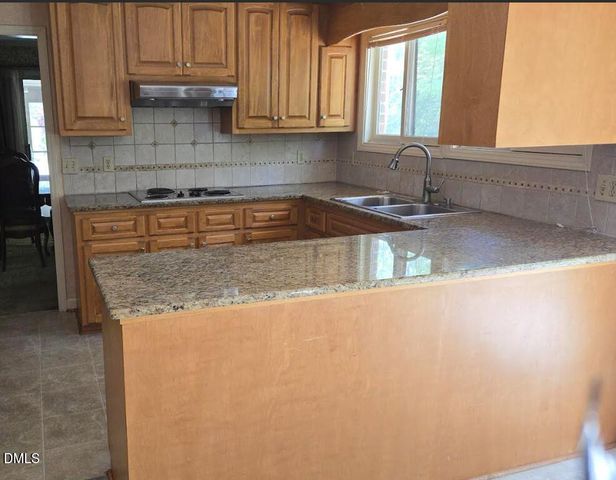 12 Cedar Drive, Smithfield, NC 27577