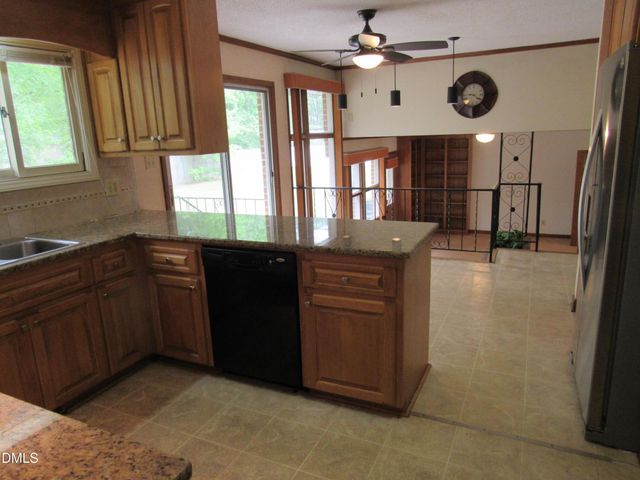 12 Cedar Drive, Smithfield, NC 27577