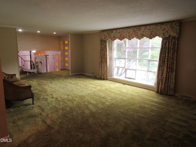 12 Cedar Drive, Smithfield, NC 27577