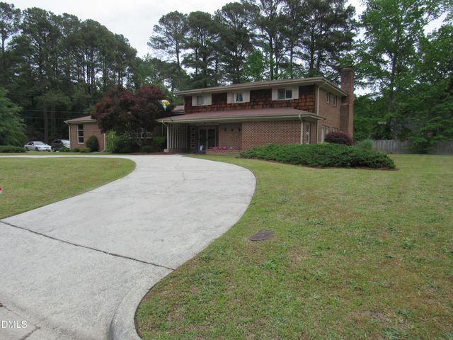 12 Cedar Drive, Smithfield, NC 27577