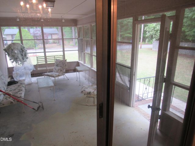 12 Cedar Drive, Smithfield, NC 27577