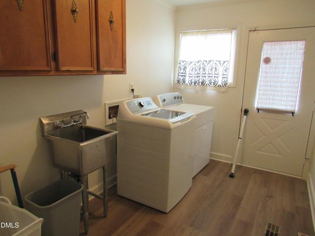 12 Cedar Drive, Smithfield, NC 27577