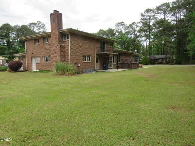 12 Cedar Drive, Smithfield, NC 27577