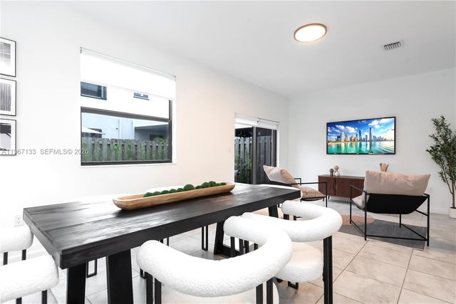 25128 SW 113th Pl, Homestead, FL 33032