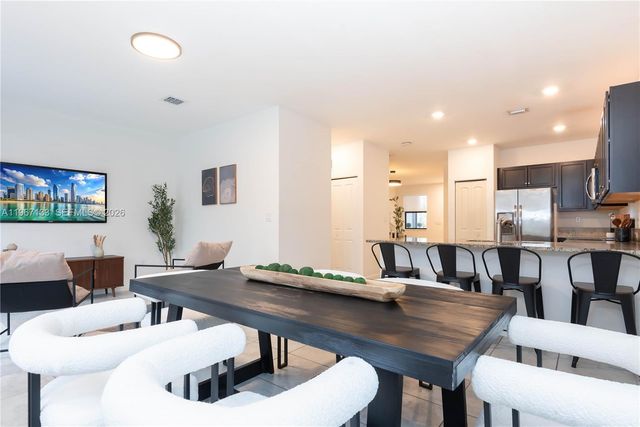 25128 SW 113th Pl, Homestead, FL 33032