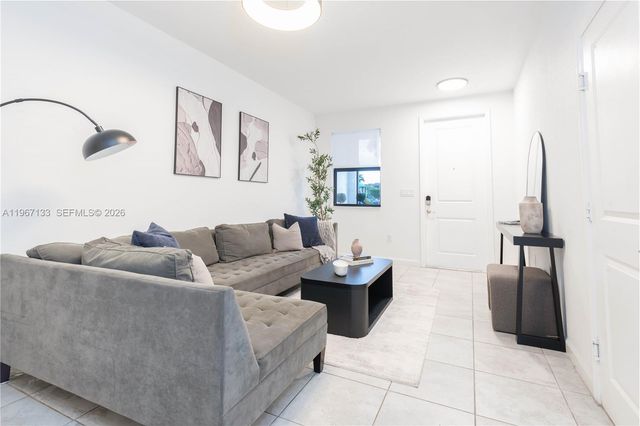 25128 SW 113th Pl, Homestead, FL 33032