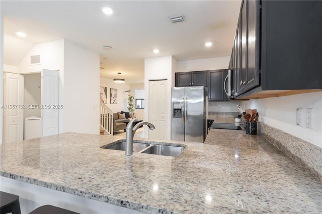 25128 SW 113th Pl, Homestead, FL 33032