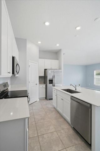 1033 HOLDEN WAY, Eagle Lake, FL 33839