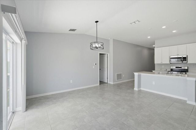 1033 HOLDEN WAY, Eagle Lake, FL 33839