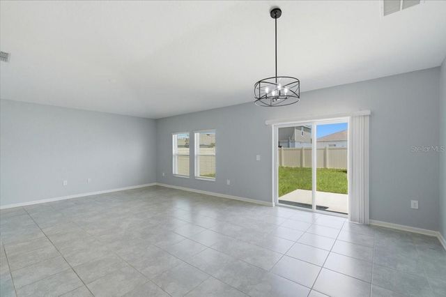 1033 HOLDEN WAY, Eagle Lake, FL 33839
