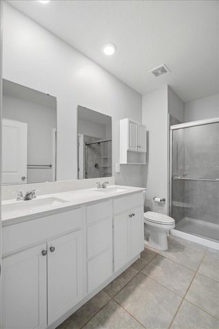1033 HOLDEN WAY, Eagle Lake, FL 33839