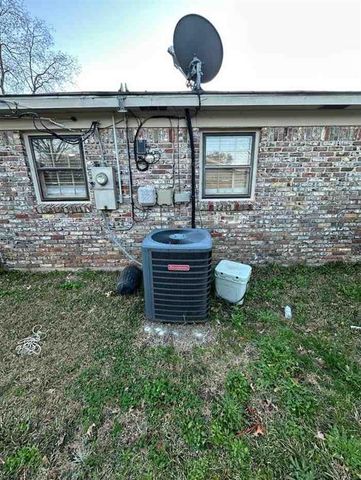 205 Stauffer Avenue, Saraland, AL 36571