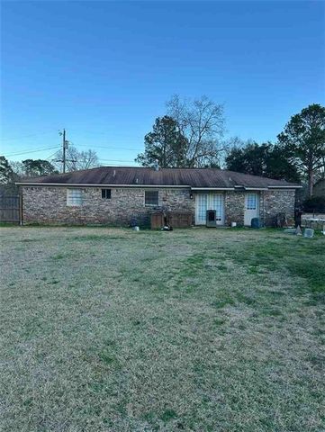 205 Stauffer Avenue, Saraland, AL 36571