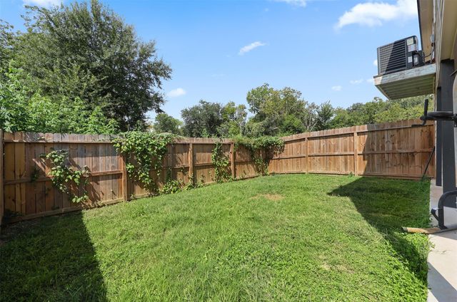4106 White Street, Bacliff, TX 77518