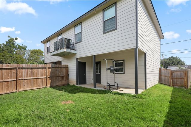 4106 White Street, Bacliff, TX 77518