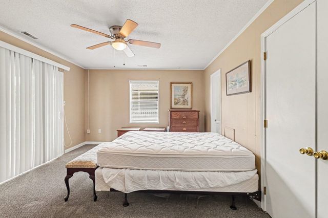 116 Lake Ct., Surfside Beach, SC 29575