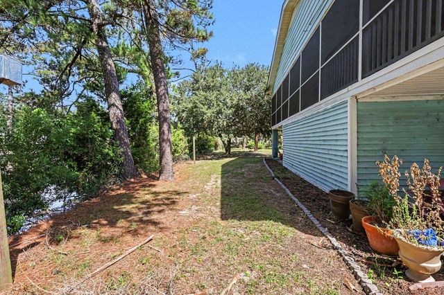 116 Lake Ct., Surfside Beach, SC 29575