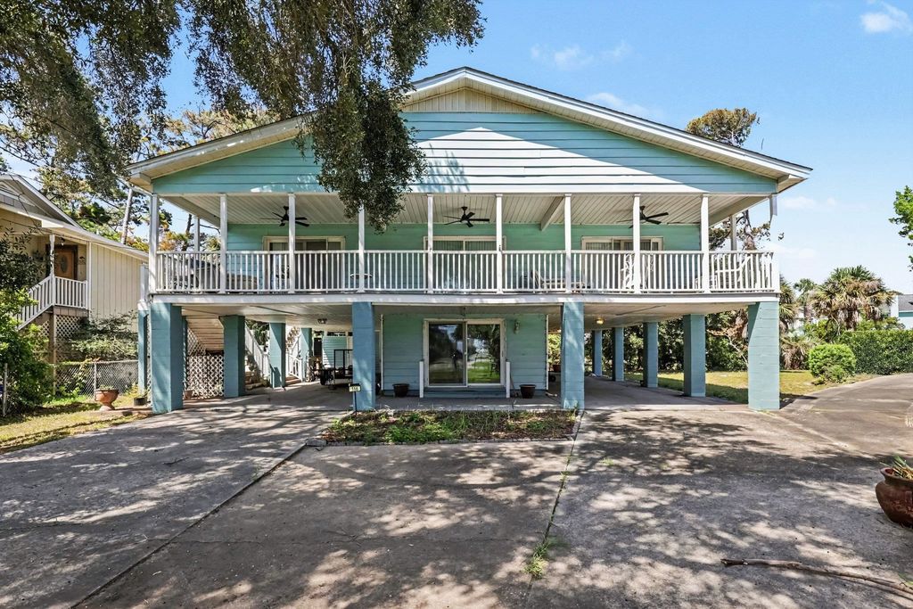 116 Lake Ct., Surfside Beach, SC 29575